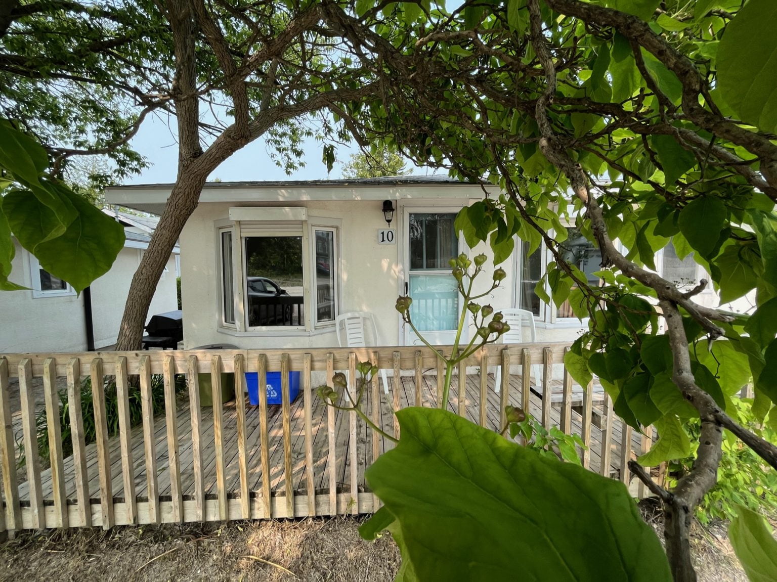 Cabin № 10 — exterior