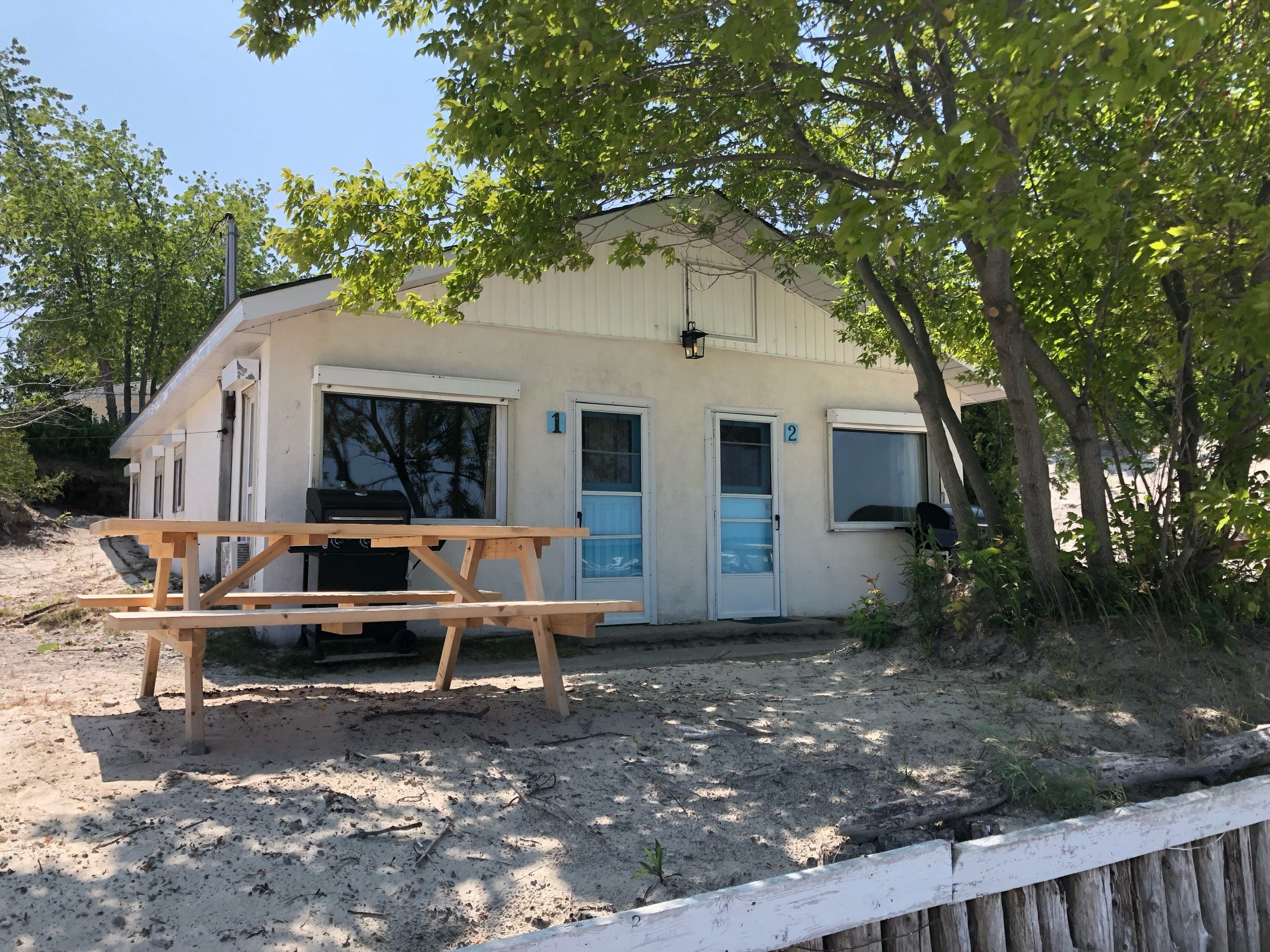 Cabin 02